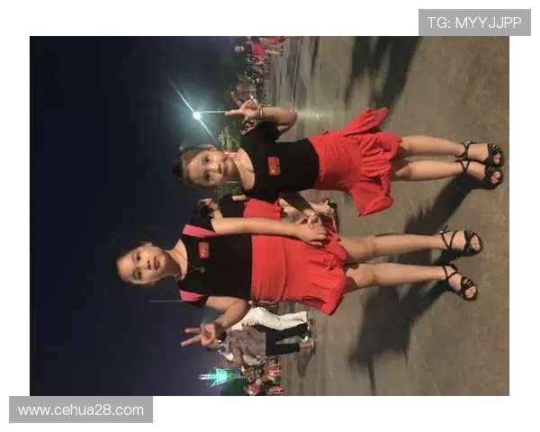 对话黄丽：回顾她的足球生涯与成长历程的精彩瞬间