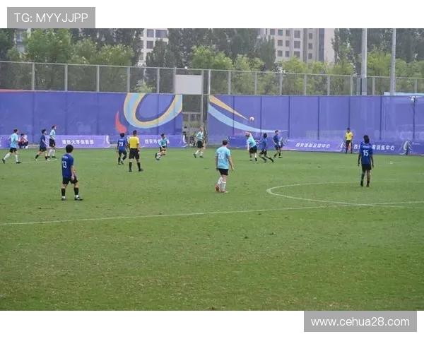 西安足球队以57分稳居大师赛积分榜首位展现强劲实力 西安足球队以57分稳居大师赛积分榜首位展现强劲实力