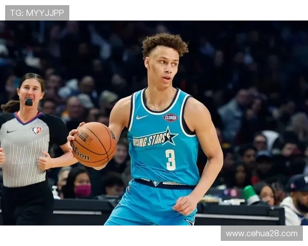 戴森丹尼尔斯:新星崛起的篮球天才与未来潜力分析 戴森丹尼尔斯:新星崛起的篮球天才与未来潜力分析