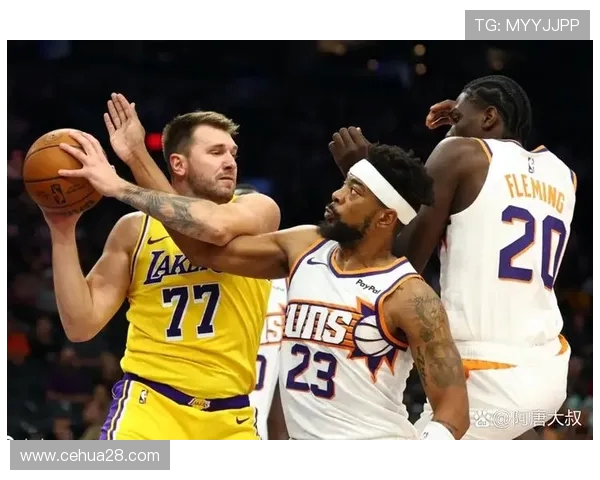 湖人对决掘金精彩回顾:谁将赢得季前赛的胜利与荣耀 湖人对决掘金精彩回顾:谁将赢得季前赛的胜利与荣耀